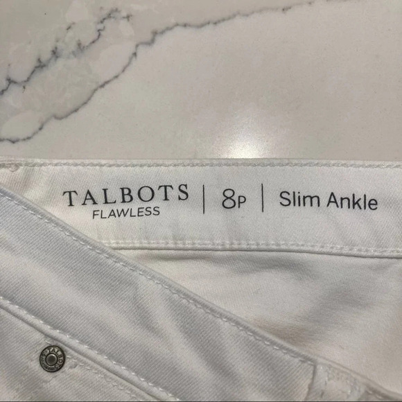 TALBOTS Sz 8P Flawless Slim Ankle Jeans  NWT - Picture 8 of 9